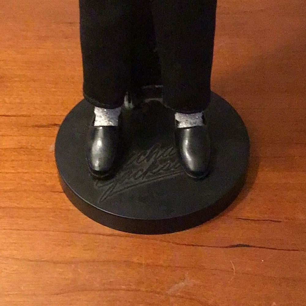 Vintage 1984 Micheal Jackson Doll - Picture 3 of 9